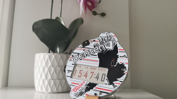 ESP32 IoT NTP clock